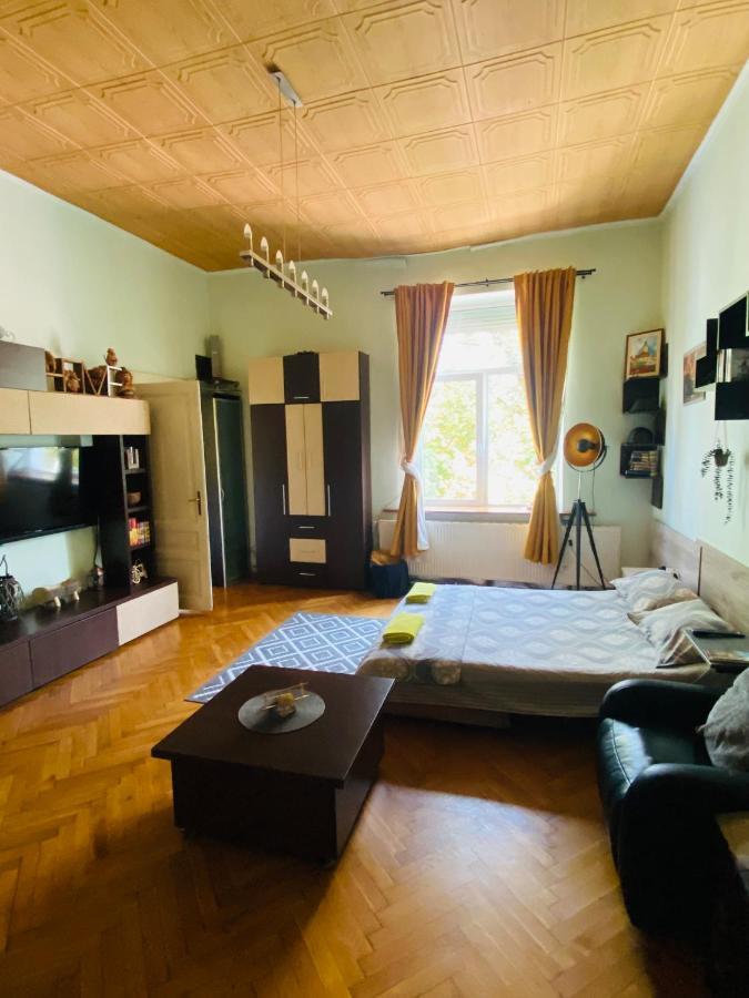 Central 2 Bedrooms Apartment บราชอฟ ภายนอก รูปภาพ